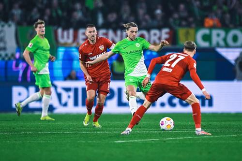 Wolfsburg v Stuttgart