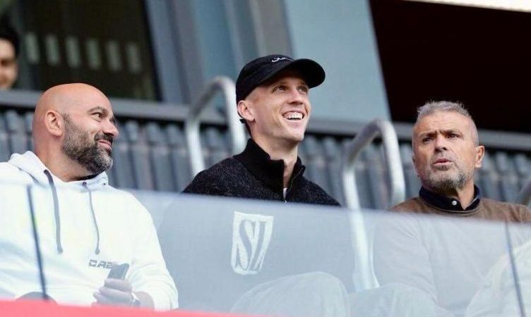 World Sports: Missing the El Clasico due to injury, Olmo had time to watch the Barcelona B team match