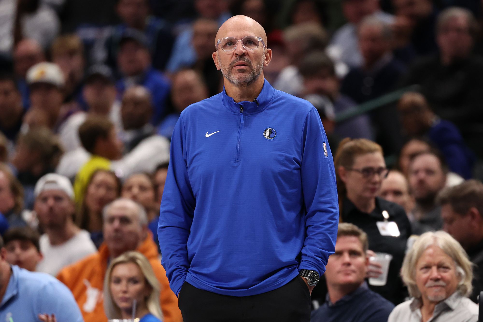 What's wrong? The Mavericks fell to the bottom of the Western Conference, with the worst offensive efficiency and points per game in the league.