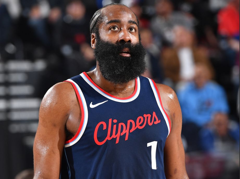 Lost in mistakes! The Clippers made 19 errors in the game, allowing the Thunder to use their errors to score 34 points.