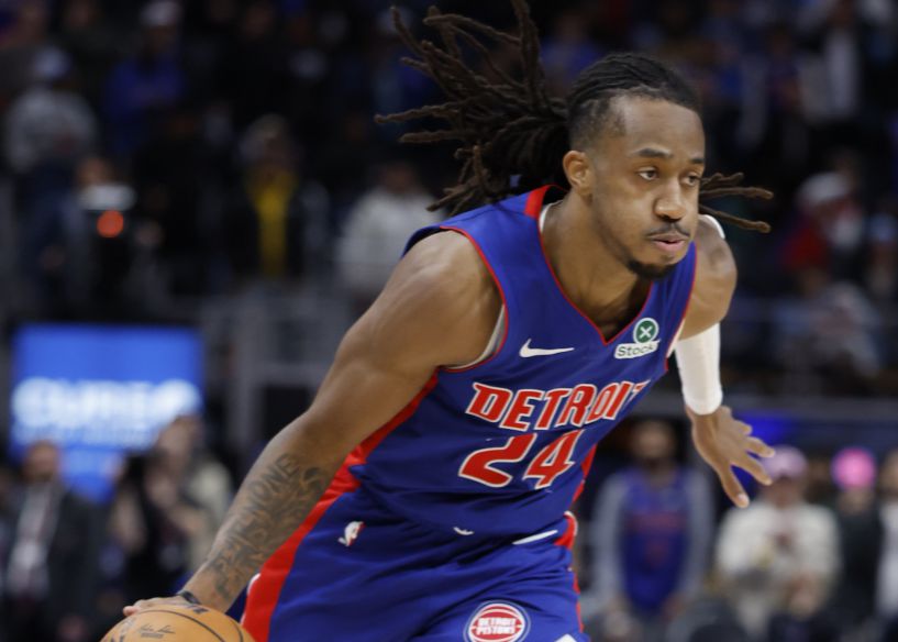 Piston finds treasure! Jenkins averaged 21+6+7.5 in the last 2 games, and scored an absolute tie in three-pointers