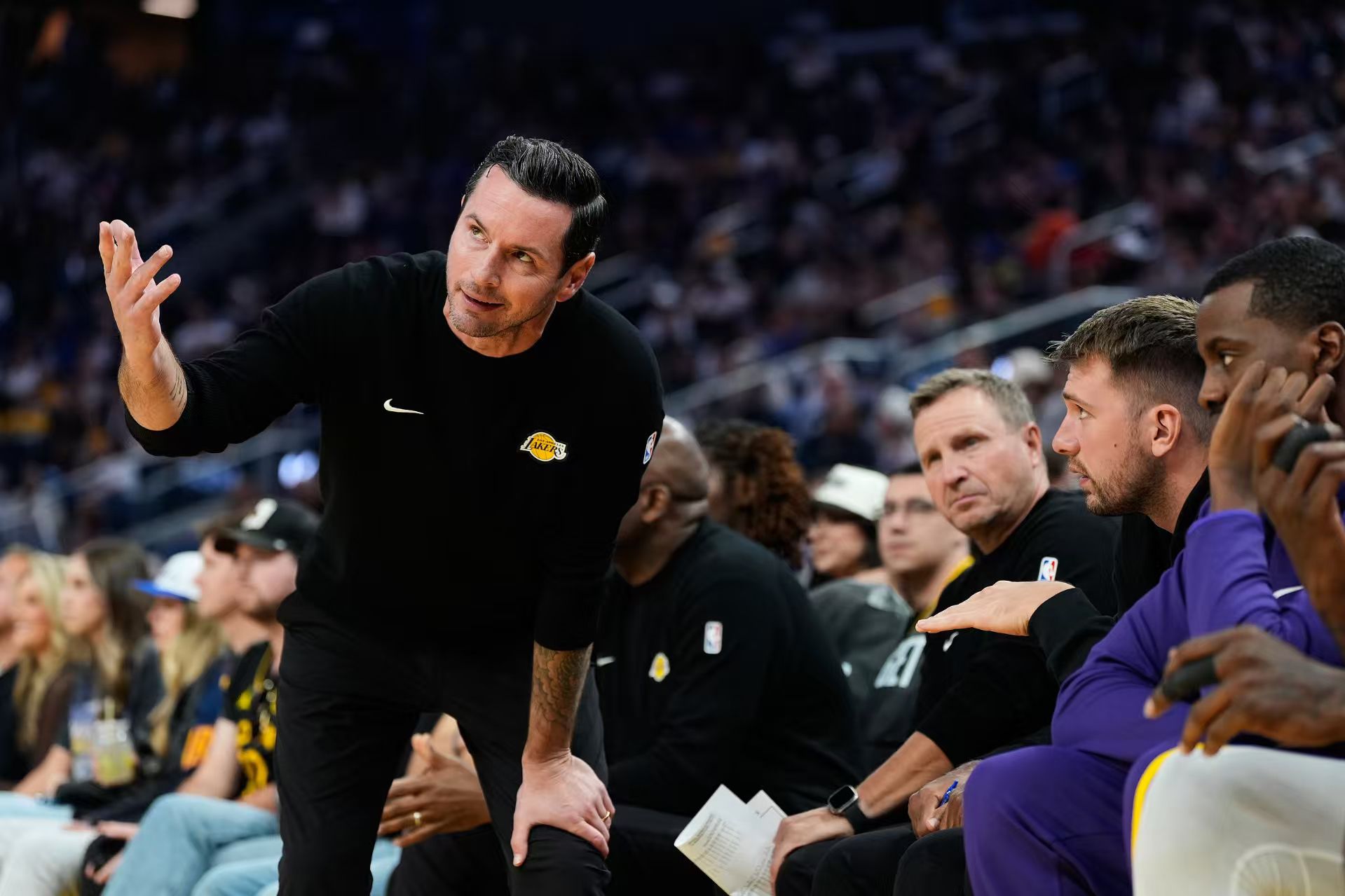 All five Lakers players scored in double figures in an away win over the Pelicans. Redick: All members are expected to play in back-to-back games